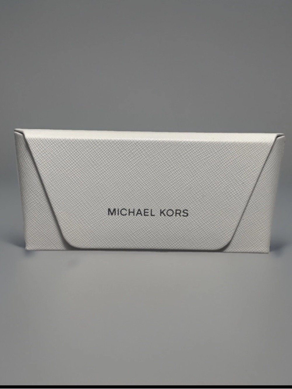 Michael Kors Authentic Hard Eyeglasses/Sunglasses Case in White W/ Cloth Large